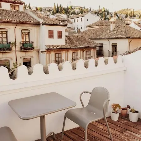 Bonito Duplex Bajo Alhambra *