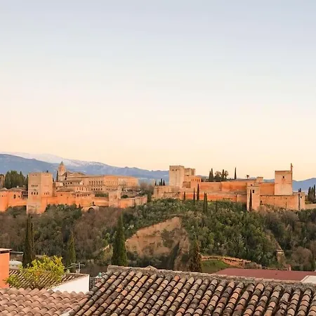 Apartamento Bonito Duplex Bajo Alhambra *