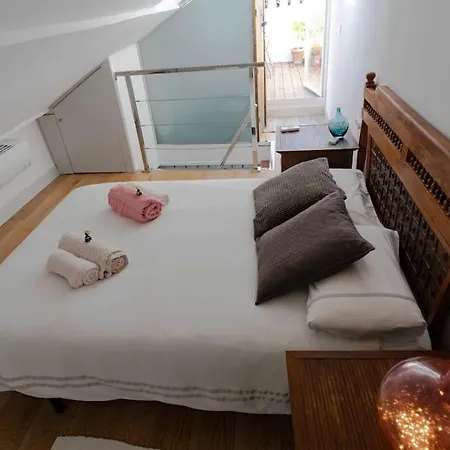 Apartamento Bonito Duplex Bajo Alhambra